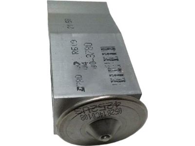 Toyota 88515-0E110 Expansion Valve