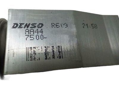 Toyota 88515-0E110 Expansion Valve
