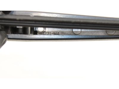 Toyota 85242-0E110 Rear Blade