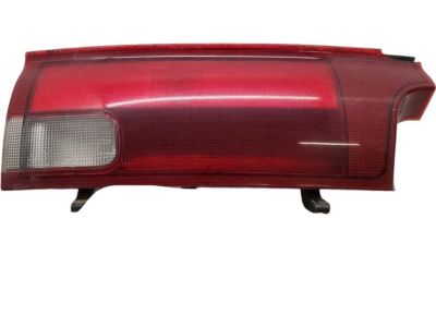 Toyota 81560-95D02 Tail Lamp