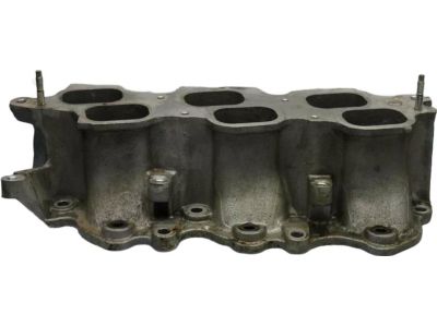 Toyota 17111-0P040 Intake Manifold