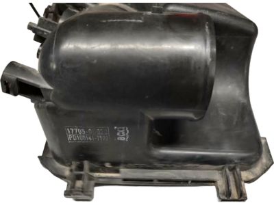 Toyota 17705-0D020 Upper Cover