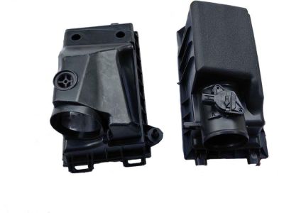 Toyota 17705-F2090 Upper Cover