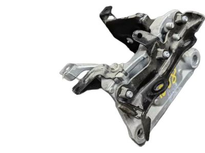 Toyota 12304-F0010 Side Mount Bracket