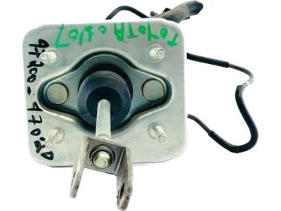 Toyota 47200-47020 Master Cylinder Assembly