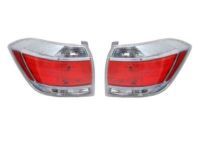 OEM Toyota Highlander Combo Lamp Assembly - 81561-48270
