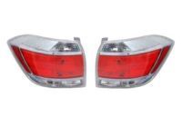 OEM Toyota Highlander Combo Lamp Assembly - 81561-48270