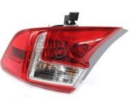OEM Toyota Camry Combo Lamp Assembly - 81550-06470