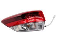 OEM 2018 Toyota Highlander Combo Lamp Assembly - 81560-0E161