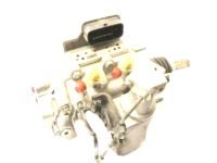 OEM 2014 Toyota Prius V Master Cylinder Assembly - 47050-47110