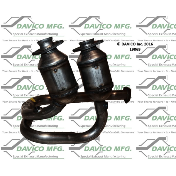 Davico Direct Fit Catalytic Converter and Pipe Assembly 19069