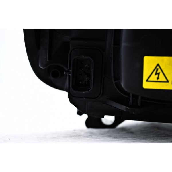 Hella Headlamp Xen - Driver Side 223151111