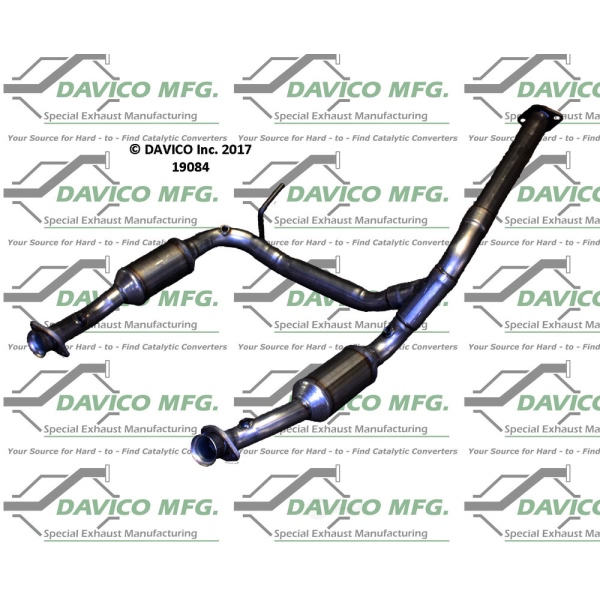 Davico Direct Fit Catalytic Converter and Pipe Assembly 19084