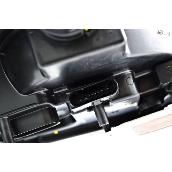 Hella Headlamp - Driver Side Bi-Xen With Balst 263064451