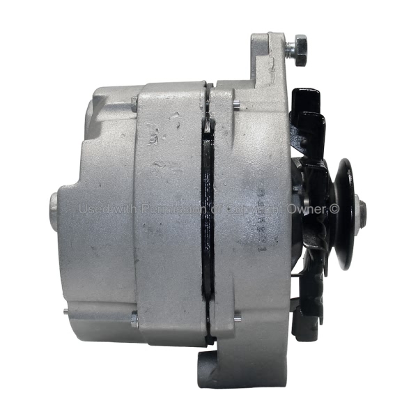 Quality-Built Alternator Remanufactured 7137109