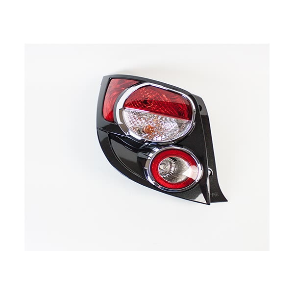 TYC Driver Side Replacement Tail Light 11-6418-00-9