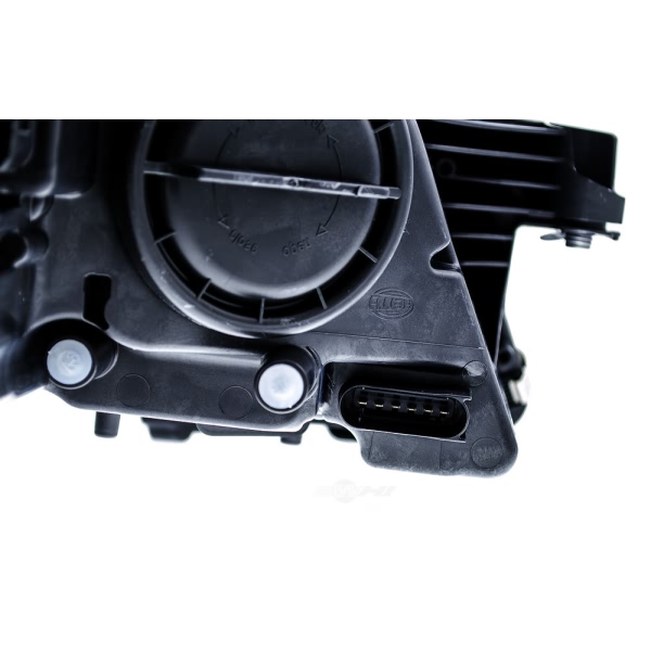 Hella Headlamp - Driver Side 008821051