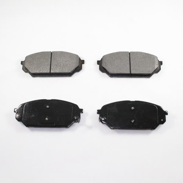 DuraGo Ceramic Front Disc Brake Pads BP1301C