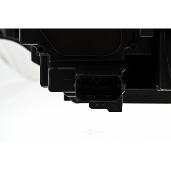 Hella Headlamp - Passenger Side SAE Hal 012101961