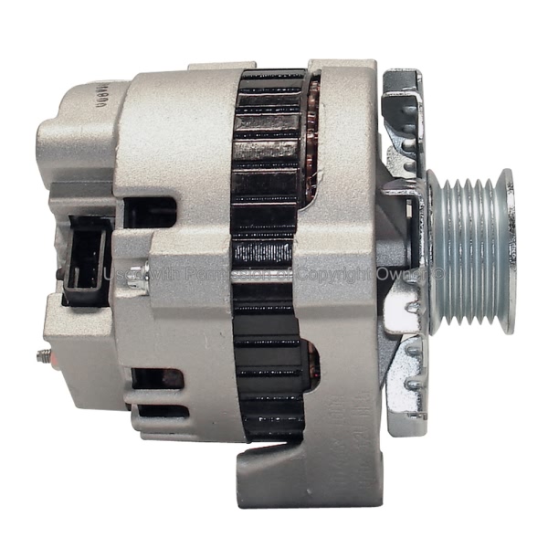Quality-Built Alternator New 7946603N