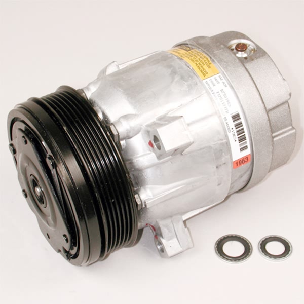 Delphi A C Compressor With Clutch CS0062