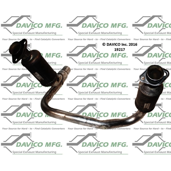 Davico Direct Fit Catalytic Converter and Pipe Assembly 19217