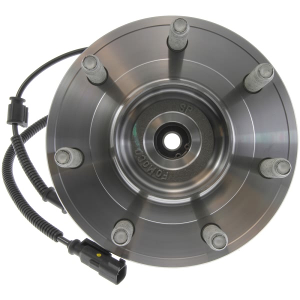 Centric Premium™ Hub And Bearing Assembly; With Integral Abs 402.65040