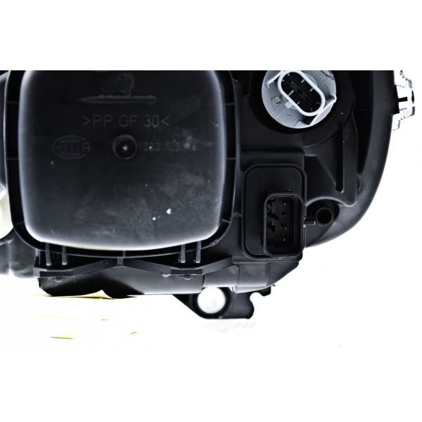 Hella Headlamp - Passenger Side 223151061
