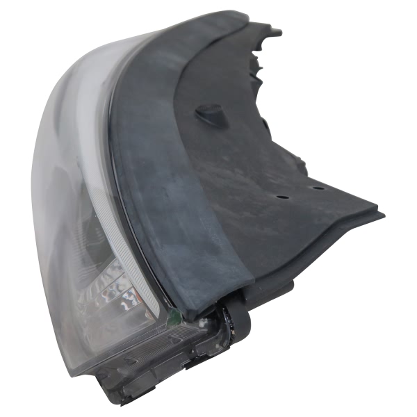 TYC Passenger Side Replacement Headlight 20-9745-00-9