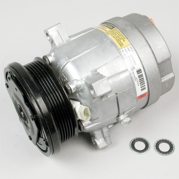 Delphi A C Compressor With Clutch CS0059