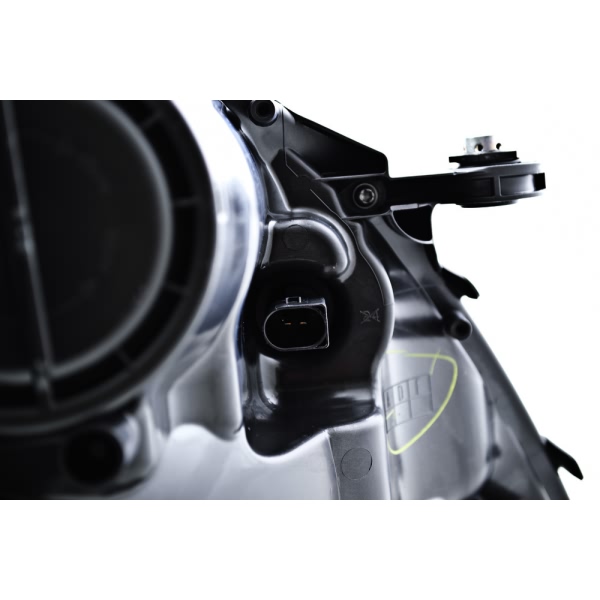 Hella Headlamp - Driver Side Bi-Xen With Balst 263064451
