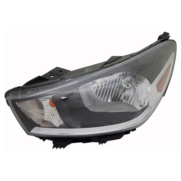 TYC Driver Side Replacement Headlight 20-16282-00