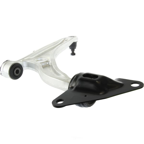 Centric Premium™ Front Driver Side Lower Control Arm and Ball Joint Assembly 622.40123