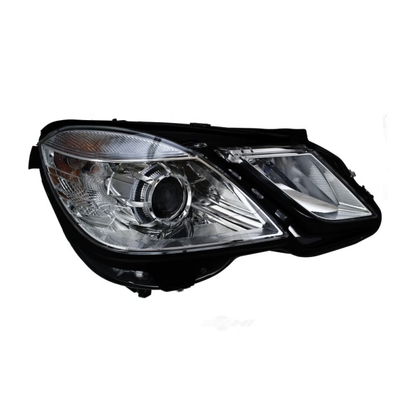 Hella Headlamp - Passenger Side 010800081