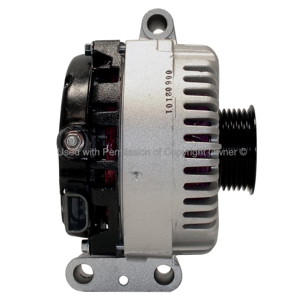 Quality-Built Alternator New 7787604N