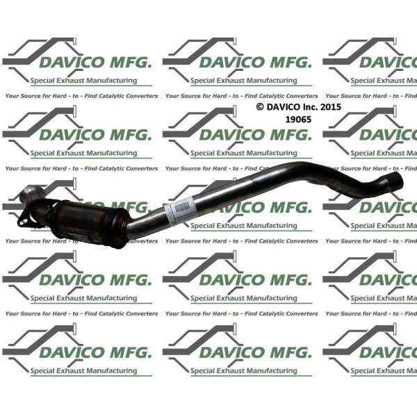 Davico Direct Fit Catalytic Converter and Pipe Assembly 19065