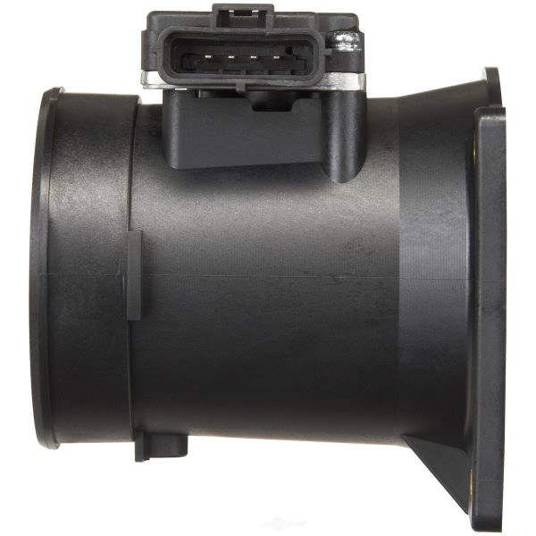 Spectra Premium Mass Air Flow Sensor MA195