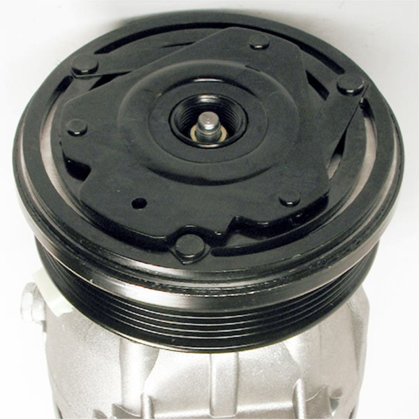 Delphi A C Compressor With Clutch CS0077