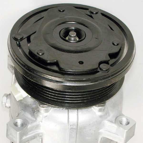 Delphi A C Compressor With Clutch CS0059