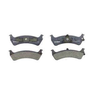 Bosch QuietCast™ Premium Organic Rear Disc Brake Pads for 2000 Mercury Mountaineer - BP667