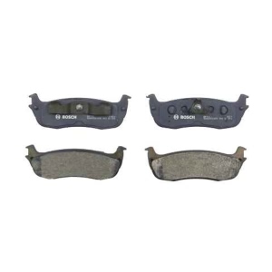 Bosch QuietCast™ Premium Organic Rear Disc Brake Pads for 2002 Ford Expedition - BP711