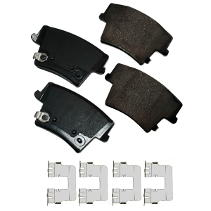 Akebono Pro-ACT™ Ultra-Premium Ceramic Rear Disc Brake Pads for 2005 Dodge Magnum - ACT1057