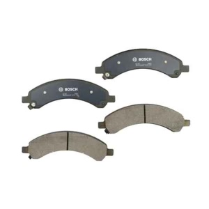 Bosch QuietCast™ Premium Ceramic Rear Disc Brake Pads for 2003 GMC Savana 3500 - BC989