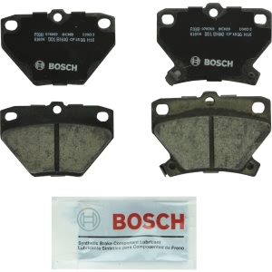 Bosch QuietCast™ Premium Ceramic Rear Disc Brake Pads for 2006 Pontiac Vibe - BC823