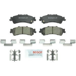 Bosch QuietCast™ Premium Ceramic Rear Disc Brake Pads for 2004 GMC Sierra 1500 - BC792