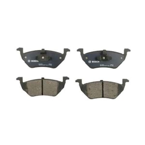 Bosch QuietCast™ Premium Ceramic Rear Disc Brake Pads for 2008 Ford Escape - BC1055