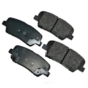 Akebono Pro-ACT™ Ultra-Premium Ceramic Rear Disc Brake Pads for 2013 Hyundai Santa Fe - ACT1284