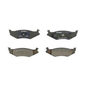 Bosch QuietCast™ Premium Organic Rear Disc Brake Pads for 1992 Chrysler LeBaron - BP415