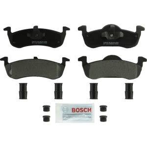 Bosch QuietCast™ Premium Organic Rear Disc Brake Pads for 2010 Ford Expedition - BP1279