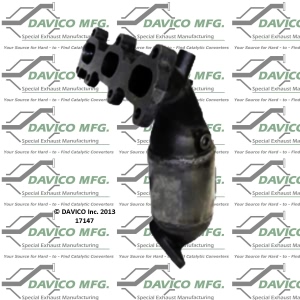 Davico Exhaust Manifold with Integrated Catalytic Converter for 2001 Hyundai Sonata - 17147